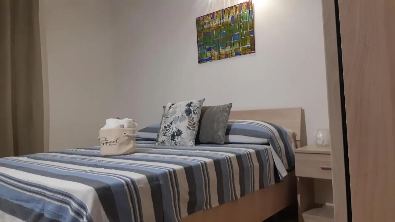 Donizetti 19 Hotel Palermo 2*,  Italy