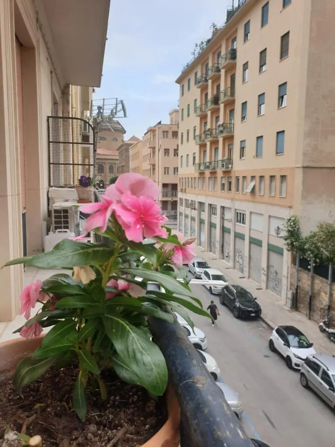 Donizetti 19 Hotel Palermo 2*,